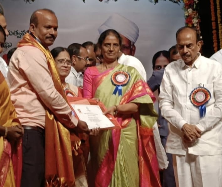 Best Teacher Award by Telangana Government.jpg